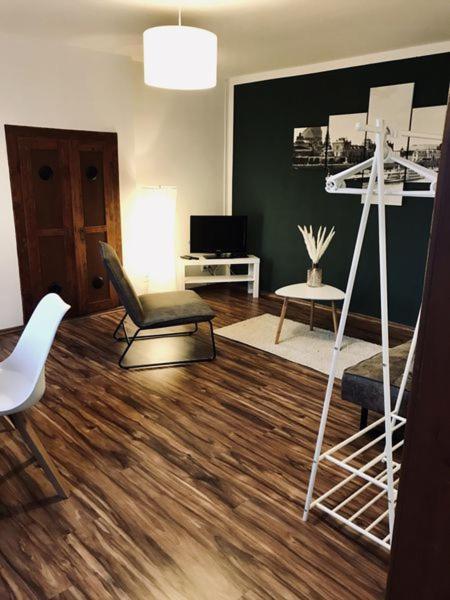 Willi I Apartment
